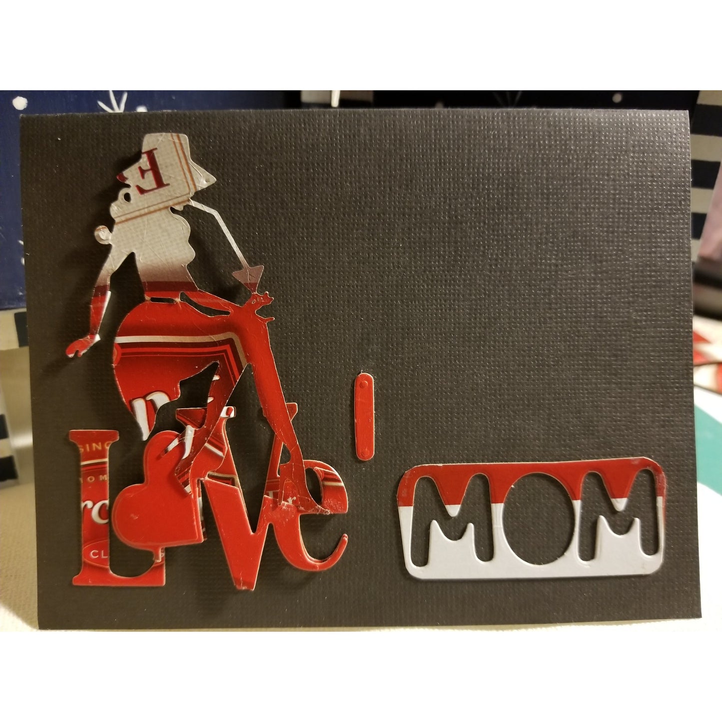 I Love Mom Handmade Good Greeting Supply Card 💋