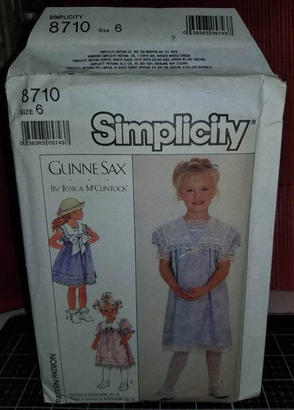 Simplicity 8710 Pattern Vintage Child Dress In Two Lengths